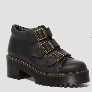 Dr. Martens Coppola size 9 platform boot